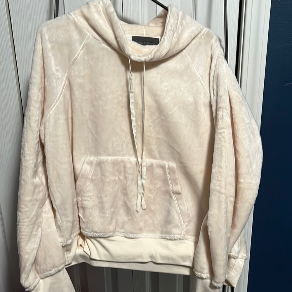 Anthropologie Soft Sweatshirt Cream size L